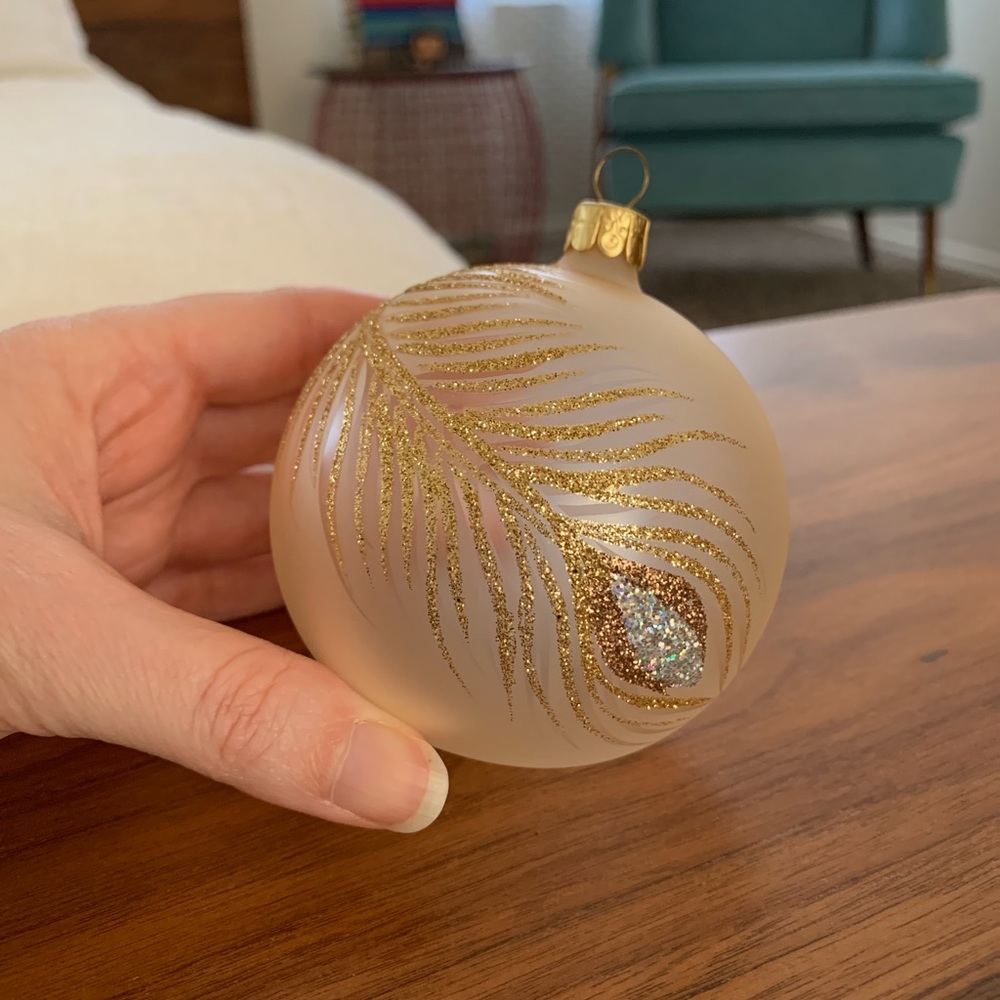 🐞 Glitter Peacock Feather Christmas Ornament